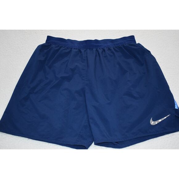 Nike Lined Gym Shorts Workout Mens Size Large Performance W/ Pockets 7" Inseam - Picture 1 of 6